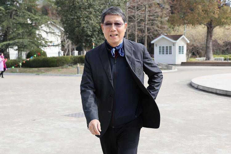 亚洲精品天堂自在久久77